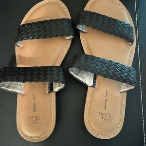Time and Tru Sandals